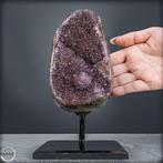 Natuurlijke amethistdruse op standaard uit Uruguay –