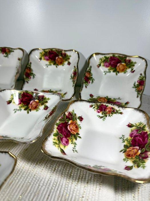 Royal Albert - Schotel (7) - Been - Vierkante schotels /, Antiquités & Art, Curiosités & Brocante