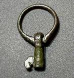Romain antique Bronze Rare et intact, de type porte-clé,