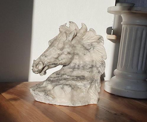 sculptuur, Pferde Kopf - 32 cm - Albast, Antiek en Kunst, Curiosa en Brocante