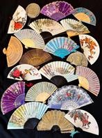 Éventail (21) - Bois, Papier, Plastique, Cuir, Textile,