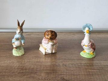 Royal Albert - Figurine - Set of 3 Royal Albert Porcelain