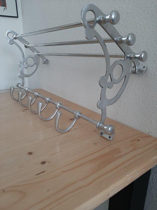 Kapstok - Metaal,aluminium,verchroomd staal - Franse art, Antiquités & Art, Curiosités & Brocante