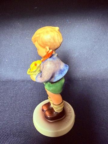 Goebel, Hummel - Figurine - Hummel beeldje van een jongen