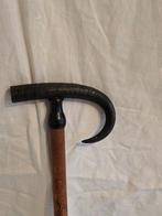 Wandelstok (2) - Hoorn - Lot 2 vintage wandelstokk