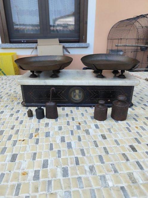 Balans of weegschaal - Hout, IJzer, Koper, Marmer - antieke, Antiek en Kunst, Curiosa en Brocante