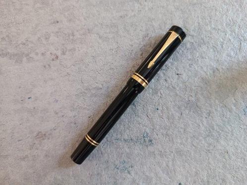 Parker - Pluma Parker Duofold International de resina negra, Verzamelen, Pennenverzamelingen