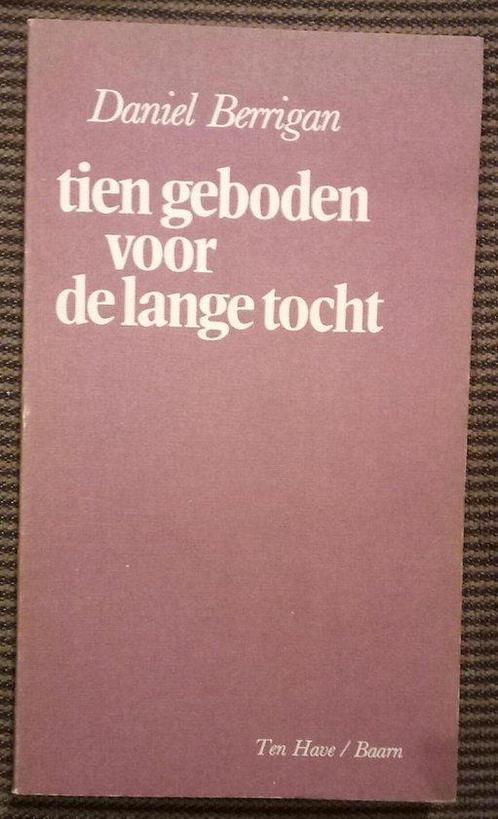 Tien geboden voor de lange tocht 9789025942267, Boeken, Godsdienst en Theologie, Gelezen, Verzenden