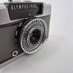 Olympus Pen EE-2 Halbformatkamera mit D.Zuiko 3.5/28mm |