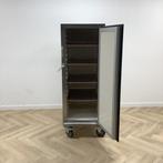 Gesloten reaalwagen (hxbxd) 182x66x89 cm, RVS - trespa