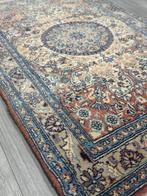 Isphahan - Vloerkleed - 92 cm - 63 cm, Huis en Inrichting, Stoffering | Tapijten en Vloerkleden, Nieuw