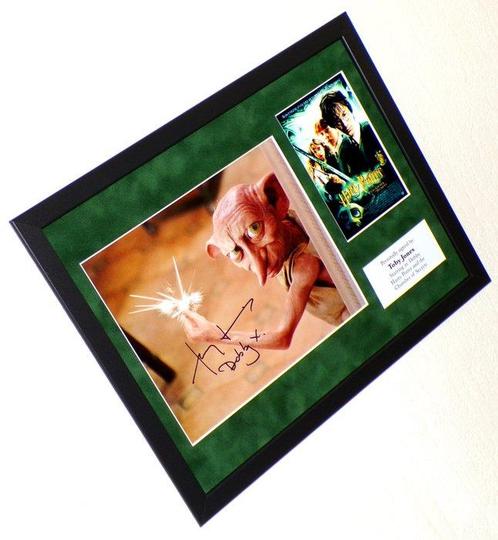 Harry Potter - Toby Jones (Dobby) Premium Framed, signed +, Verzamelen, Film en Tv