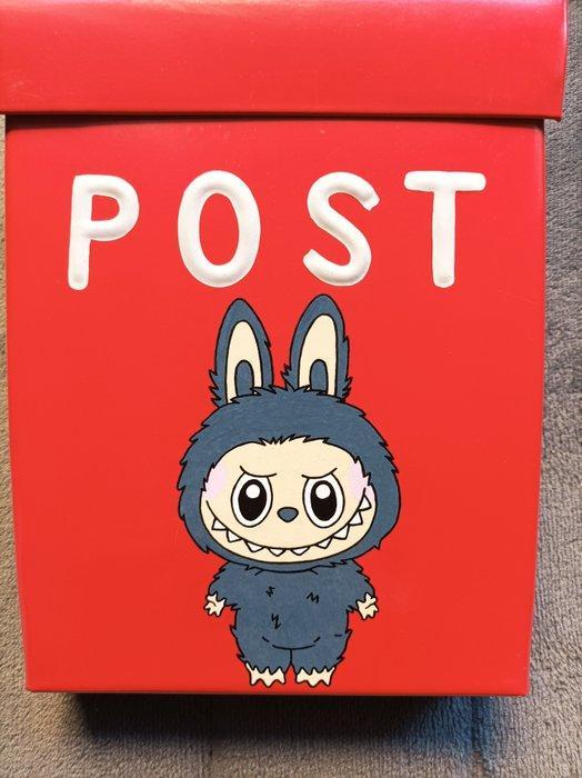 PSiKO - Labubu Grey (Post), Antiquités & Art, Art | Peinture | Moderne