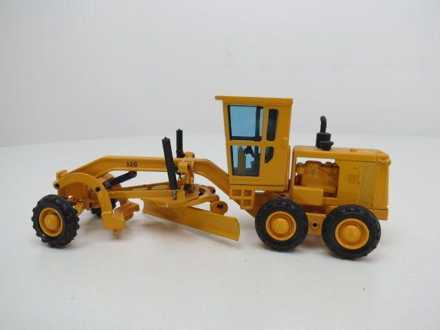 Schaal 1:50 Joal 217 Caterpillar 12G grader #830, Hobby en Vrije tijd, Modelauto's | 1:50, Gebruikt, Ophalen of Verzenden