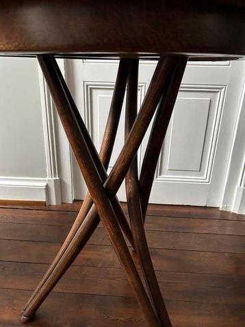 Thonet - Guéridon - Hêtre