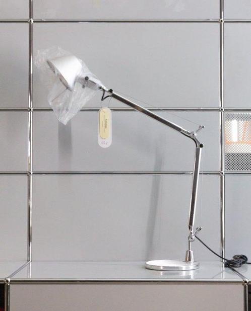 Artemide - Michele De Lucchi, Giancarlo Fassina - Lampe de, Antiek en Kunst, Antiek | Meubels | Stoelen en Sofa's