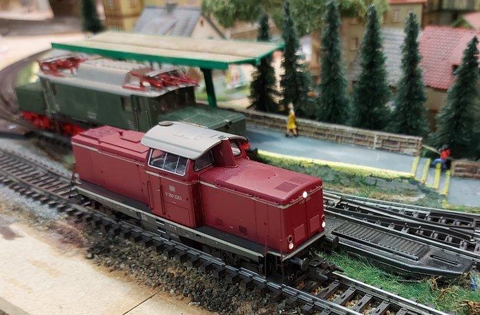 Märklin H0 - 37008 - Diesellocomotief (1) - V100.20 - DB, Hobby & Loisirs créatifs, Trains miniatures | HO