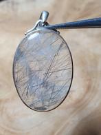 Unieke handgemaakte hanger met zwarte toermalijn in kwarts,, Verzamelen, Mineralen en Fossielen