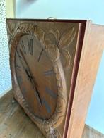 Zweedse houtsnijwerk wandklok - Erik Reimhult / C. Walter. -