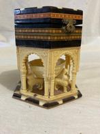 V.Molero Artesanía Granada - Sieradendoos - Palais de