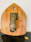 Originele antieke Franse bronzen deurklopper als handje met