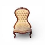 Fauteuil - Walnoot - Victoriaanse verpleegkunde