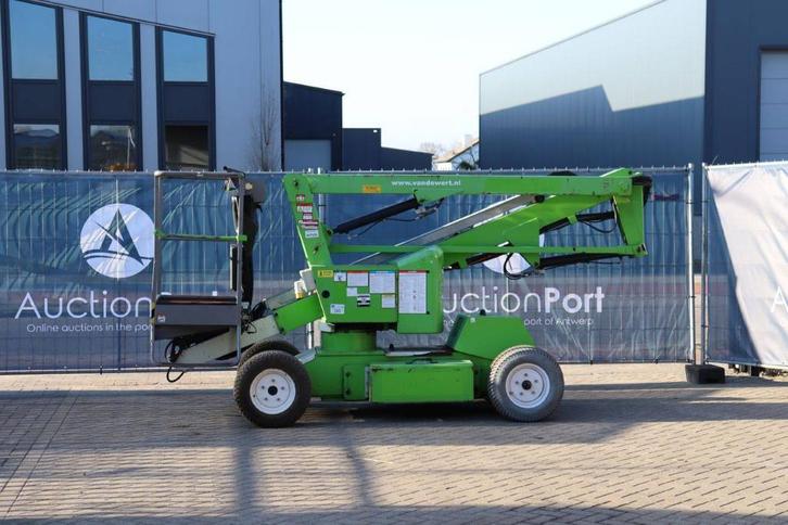 Veiling: Knikarmhoogwerker Niftylift HR12NDE Elektrisch + Di, Zakelijke goederen, Machines en Bouw | Liften, Steigers en Ladders
