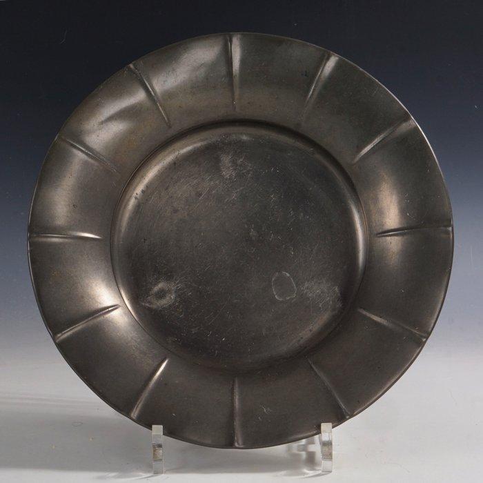 Metaalwaren Fabriek Rio Tiel - Schaal - Art Deco schaal op, Antiek en Kunst, Kunst | Designobjecten