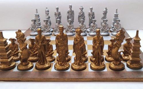 Schaakspel - Japon - Plastic, Antiek en Kunst, Curiosa en Brocante