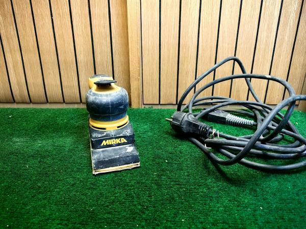 Veiling - Mirka Schuurmachine - In Nette Staat, Bricolage & Construction, Outillage | Ponceuses