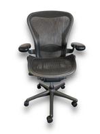 Herman Miller Bureaustoel, Huis en Inrichting, Ergonomisch, Bureaustoel, Zo goed als nieuw, Zwart