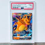 Pokémon Graded card - Charizard GX - Hidden Fates Tins SM211, Hobby en Vrije tijd, Nieuw