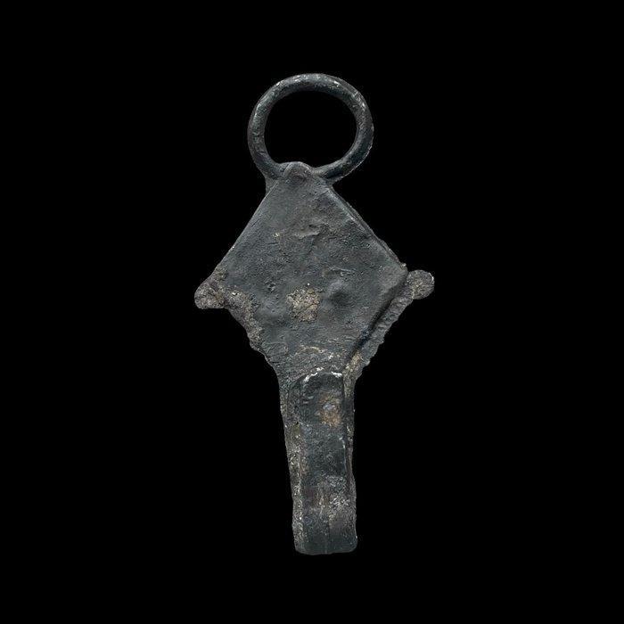 Middeleeuwen, kruisvaardersperiode Gedecoreerd tin -, Antiek en Kunst, Antiek | Overige Antiek