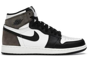 Jordan 1 Retro High Dark Mocha (GS) - Maat 39 EU, Ophalen of Verzenden