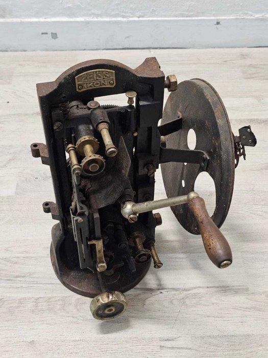 Zeiss Ikon Proiettore cinematografico a manovella, per, Verzamelen, Foto-apparatuur en Filmapparatuur