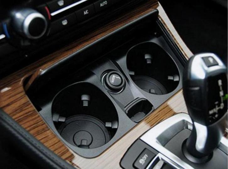 BMW F10/F11 10–16 middenconsole bekerhouder compleet, Autos : Pièces & Accessoires, Habitacle & Garnissage, Enlèvement ou Envoi
