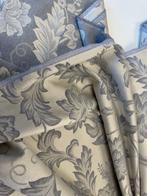 Lélégance susurrée – un jardin dargent en tissu - Tissu, Antiek en Kunst, Antiek | Tapijten, Tafelkleden en Textiel