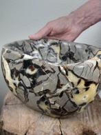Grote zware Septarie (Drakensteen) edelsteen schaal - 9 kg -, Verzamelen, Mineralen en Fossielen