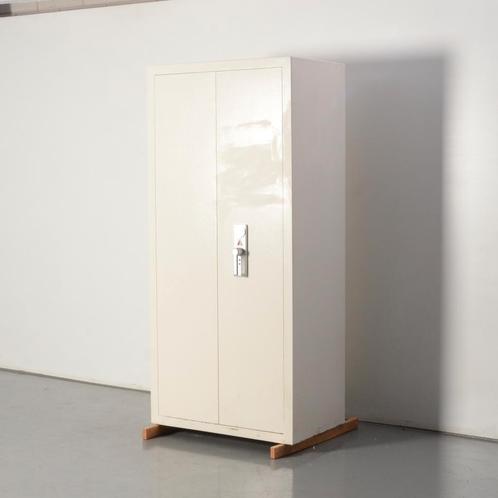 Polifer kluis, lichtgrijs, 194.50 x 90.50 cm, incl. 4 leg..., Huis en Inrichting, Kasten | Roldeurkasten en Archiefkasten, Gebruikt