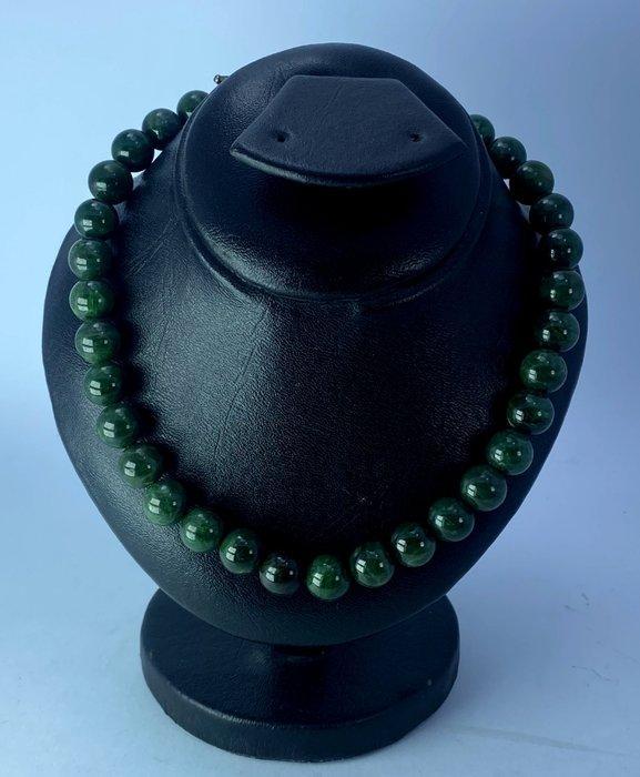 Nephriet kralen ketting Gepolijste - Hoogte: 10 mm -, Collections, Minéraux & Fossiles