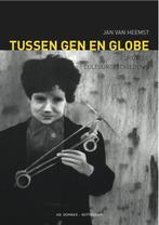 Tussen gen en globe 9789061006671 Jan van Heemst, Boeken, Verzenden, Zo goed als nieuw, Jan van Heemst