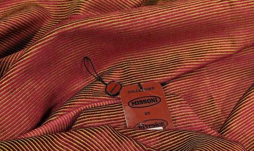 Taglio velluto cangiante Missoni 230 x 140 cm - Meubelstof, Antiek en Kunst, Antiek | Tapijten, Tafelkleden en Textiel