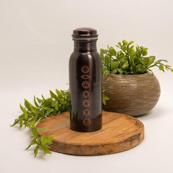 Puur koperen waterfles 7 chakra’s antique ± 750 ml – 250 gr, Ophalen of Verzenden