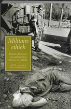 Militaire ethiek 9789055733101, Boeken, Verzenden, Gelezen