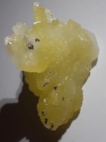 99 procent pure brucite, rough natural crystal cluster, 281.