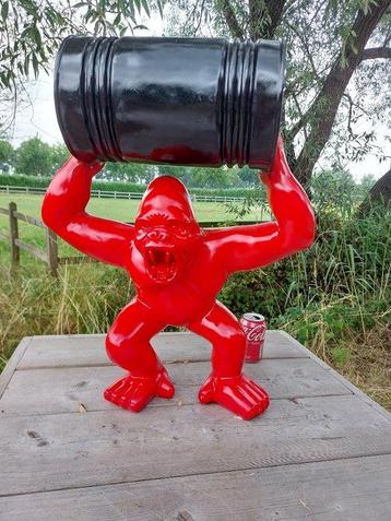 Statue, garden statue 64 cm high gorilla with barrel - 64 cm