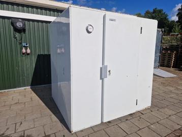 Koelcel 198 x 168 x 198 cm beschikbaar voor biedingen