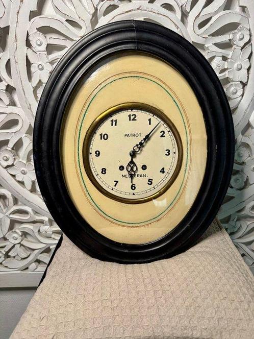 Wandklok -   Hout - 1850-1900 - Franse muurklok Patrot, Antiek en Kunst, Antiek | Klokken