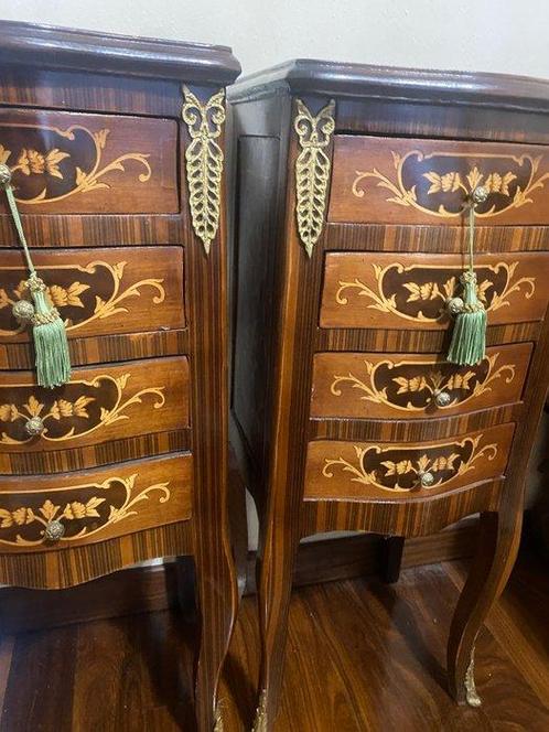 Nachtkastje (2) - Hout - koppels nachtkastjes met, Antiek en Kunst, Curiosa en Brocante