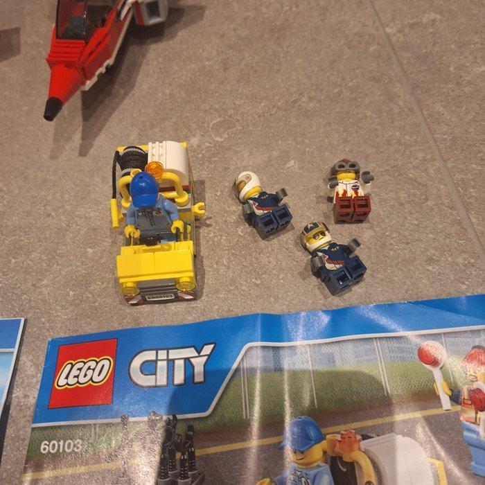 Lego Set - 60103 - City - Partial: AIRSHOW HANGAR, Kinderen en Baby's, Speelgoed | Duplo en Lego